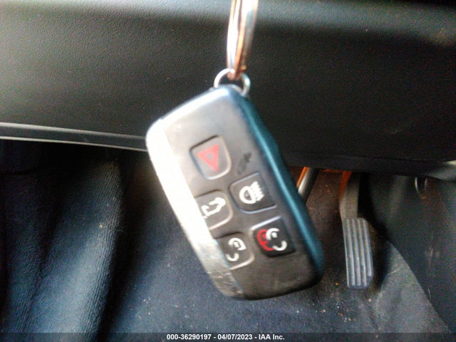 2018 Land Rover Discovery, VIN: SALCP2RX7JH750060