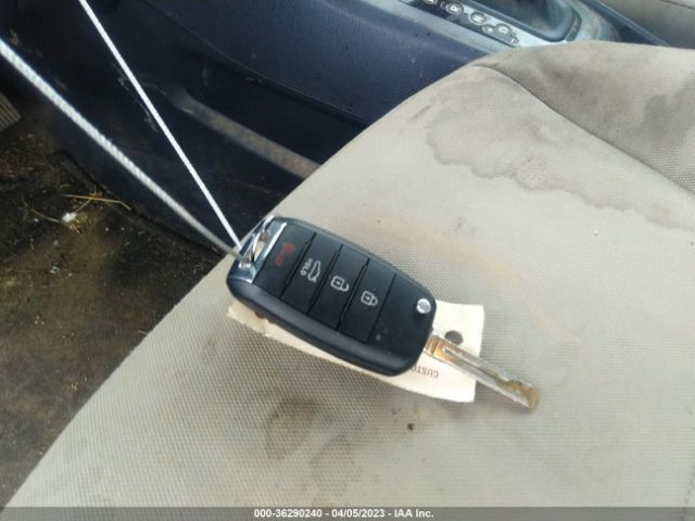KNADM4A36F6444069 KIA RIO LX