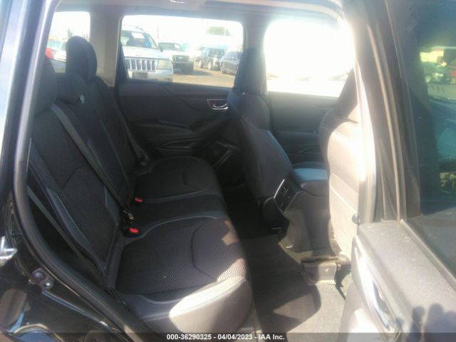 JF2SKAEC6KH412568 Subaru Forester Premium