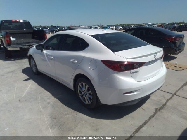 3MZBM1X77GM270451 Mazda Mazda3 I Grand Touring