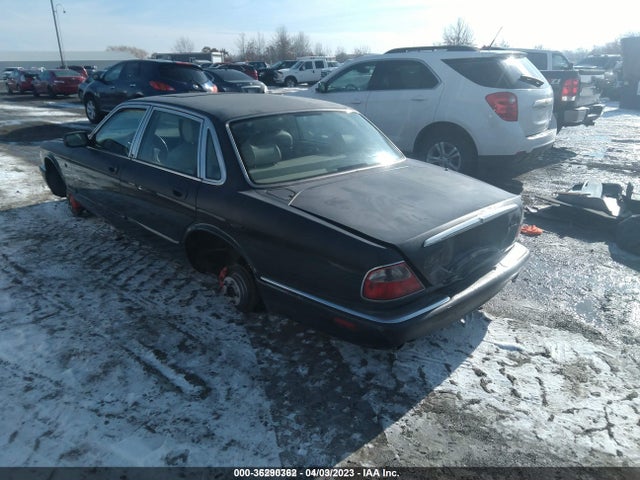 1999 JAGUAR XJ VIN: SAJHD1048XC868306
