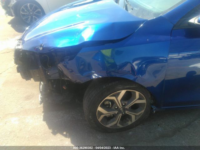 3KPF24ADXME295070 KIA Forte Lxs