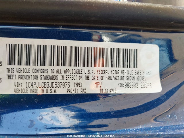 1C4PJLCB3JD537076 Jeep Cherokee Latitude