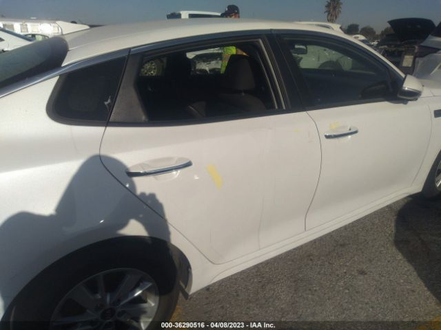 KNAGT4L37G5074318 KIA Optima Lx