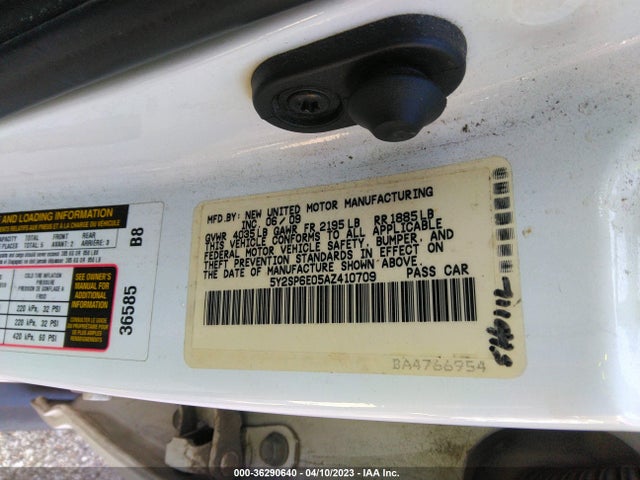 2010 Pontiac Vibe W/1sb მანქანა იყიდება აუქციონზე, vin: 5Y2SP6E05AZ410709, აუქციონის ნომერი: 36290640