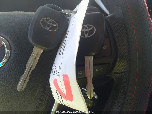 Toyota COROLLA LE 2018 5YFBURHEXJP835841 Image 11