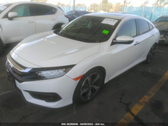 Honda Civic Sedan Touring 2018 JHMFC1F97JX008763 Image 2
