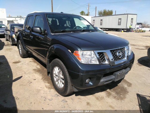2017 1N6AD0ER1HN766072 main image