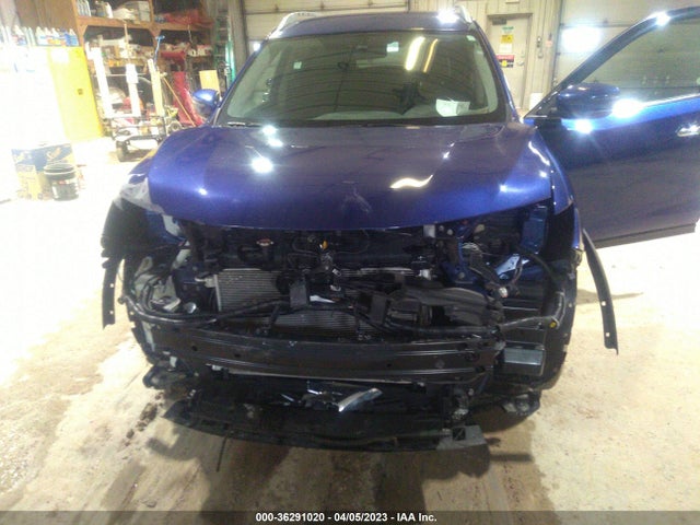2017 NISSAN ROGUE SV VIN: KNMAT2MV3HP605551