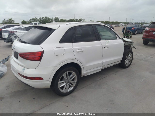 WA1BCCFS9HR014863 Audi Q3 PREMIUM