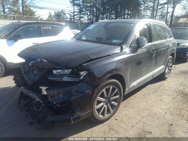WA1LHAF77KD043840 Audi Q7 Premium Plus