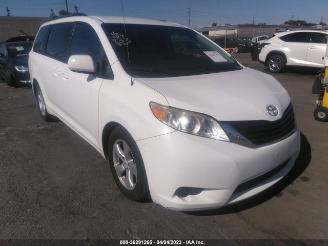 2012 TOYOTA SIENNA LE VIN: 5TDKK3DC0CS208678