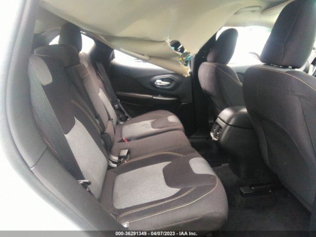1C4PJLAB4GW135566 Jeep Cherokee Sport