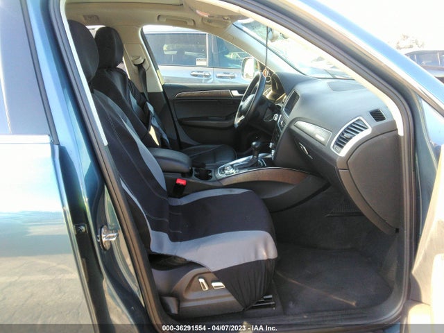 WA1LFAFP0FA143338 Audi Q5 Premium Plus