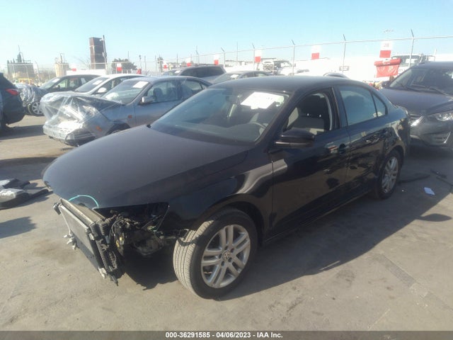 3VW2B7AJXJM239182 Volkswagen Jetta 1.4t S