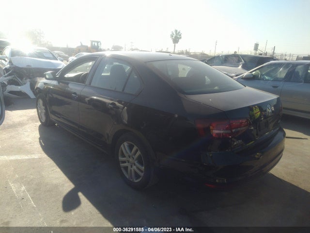 3VW2B7AJXJM239182 Volkswagen Jetta 1.4t S