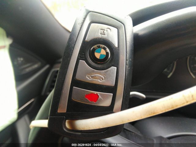 WBS3R9C52GK335704 BMW M4