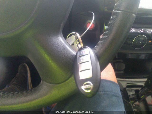3N1AB7AP3JY221251 Nissan SENTRA SL
