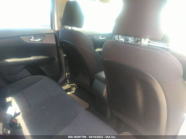 3KPF24AD9KE095052 KIA Forte Lxs