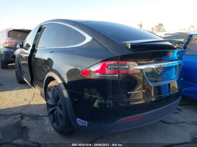 5YJXCBE21JF136846 Tesla Model X 75d/100d/p100d