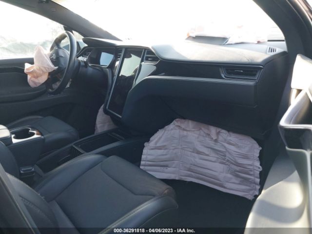 5YJXCBE21JF136846 Tesla Model X 75d/100d/p100d