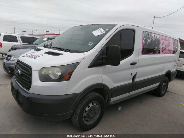 Ford TRANSIT CARGO VAN 2015 1FTNR1YG3FKA12143 Image 2