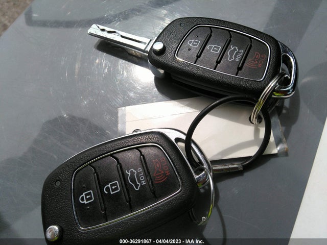 Hyundai SONATA SE 2019 5NPE24AF7KH759809 Image 3