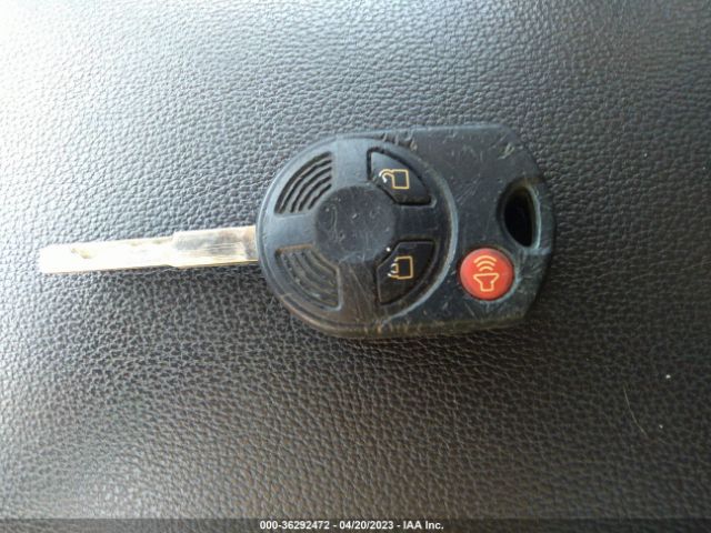 1FMCU0GD4HUC53977 Ford ESCAPE SE