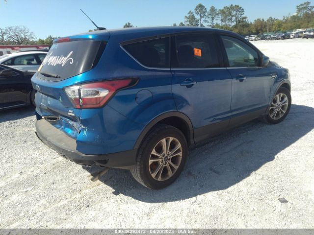 1FMCU0GD4HUC53977 Ford ESCAPE SE