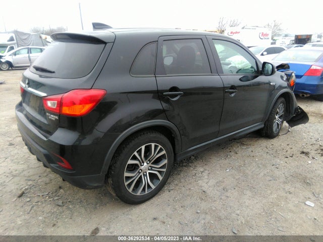 JA4AP3AU8JZ007501 Mitsubishi Outlander Sport 2.0