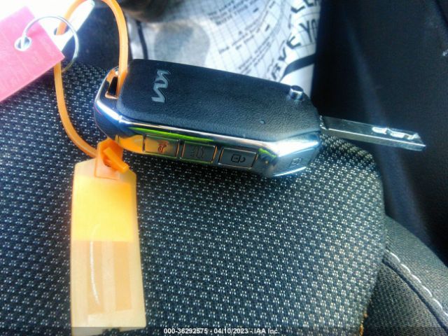3KPF24AD5NE493959 KIA Forte Lxs