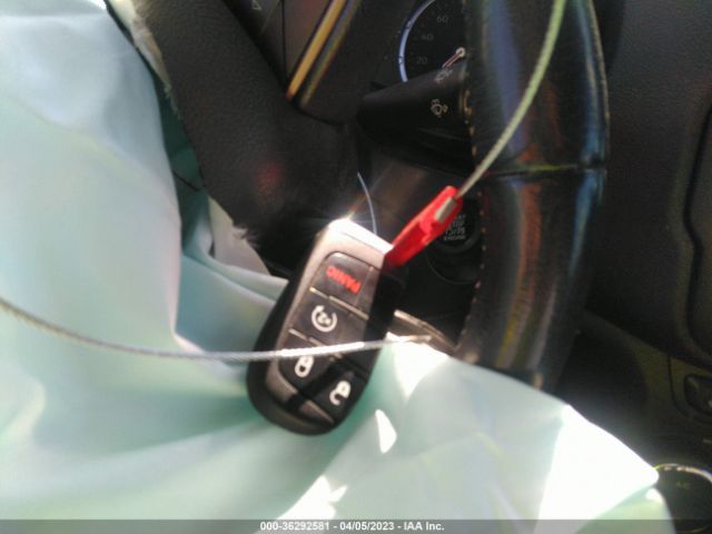ZACCJADT0FPB72389 Jeep Renegade Limited