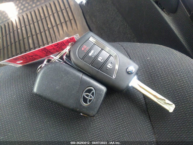 Toyota COROLLA LE 2021 JTDEPMAE4MJ189304 Image 3