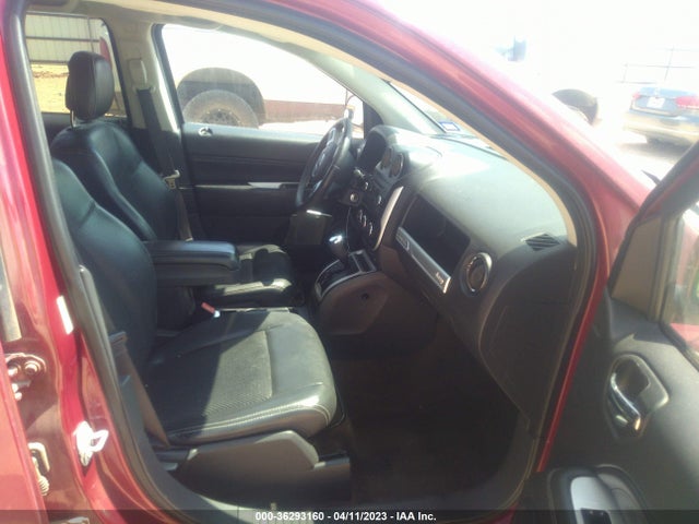 1C4NJDEB2GD637432 Jeep Compass Latitude