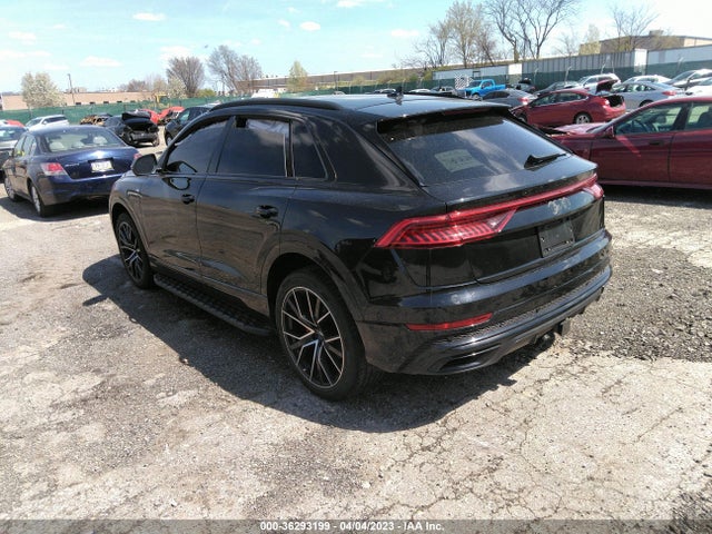 WA1EVAF17KD035976 Audi Q8 Premium Plus