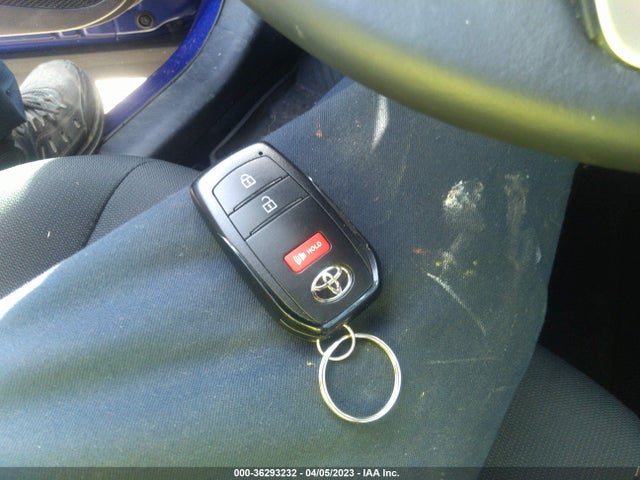 Toyota Corolla Cross Le 2023 7MUBAAAG1PV039099 Image 3