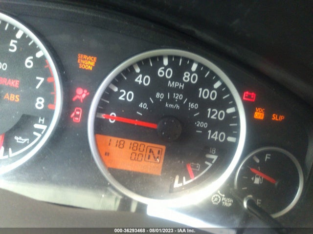 2011 NISSAN PATHFINDER SILVER VIN: 5N1AR1NN0BC627993
