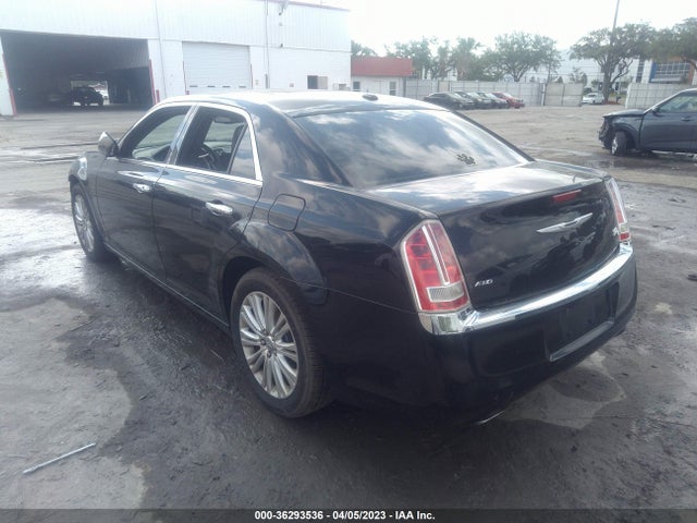 Chrysler 300 300c 2014 2C3CCAKT2EH142116 Image 3