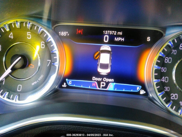 Chrysler 200 C 2015 1C3CCCCB6FN607751 Image 8