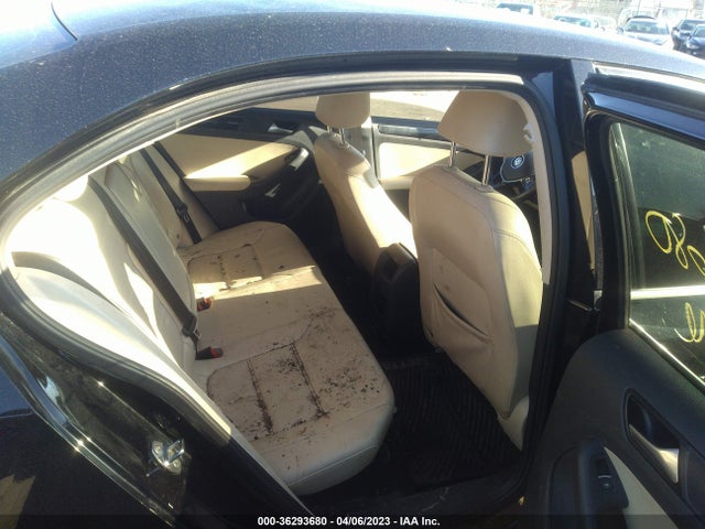 3VWL17AJ1HM258740 Volkswagen Jetta 1.8t Sel