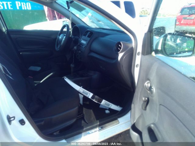 3N1CN7AP7GL893044 Nissan Versa S Plus