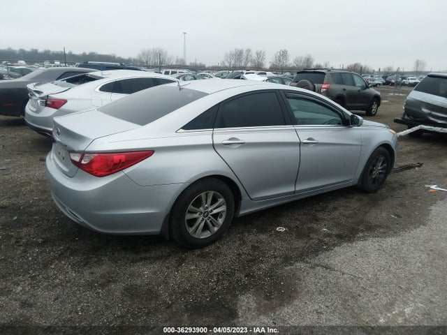 2013 HYUNDAI SONATA GLS VIN: 5NPEB4AC5DH512491