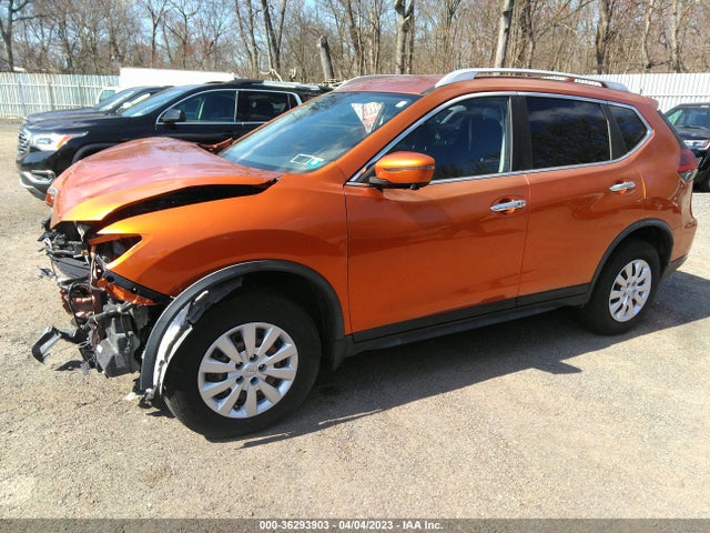 2019 NISSAN ROGUE SV VIN: JN8AT2MV1KW370150