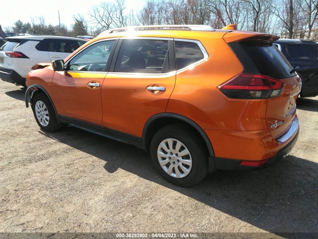 2019 NISSAN ROGUE SV VIN: JN8AT2MV1KW370150