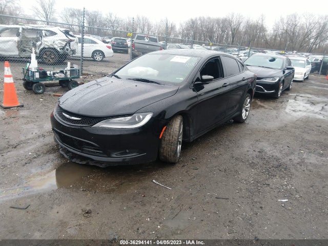 Chrysler 200 S 2015 1C3CCCBB4FN749890 Image 2