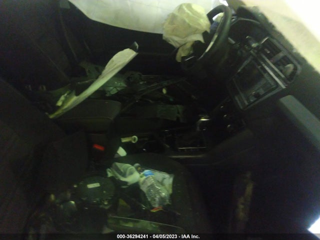 3VV0B7AX4NM035676 Volkswagen TIGUAN S