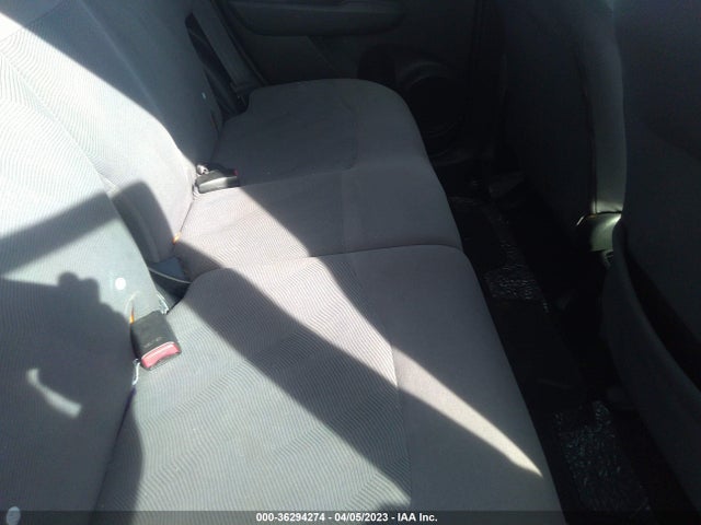 2009 HONDA FIT VIN: JHMGE882X9S057603