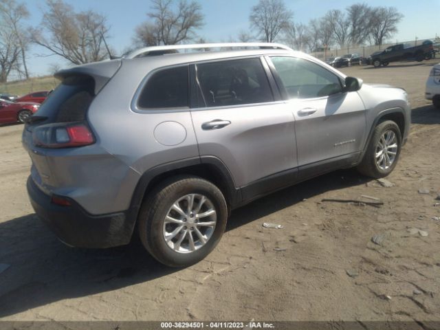 1C4PJMCXXKD112909 Jeep Cherokee Latitude