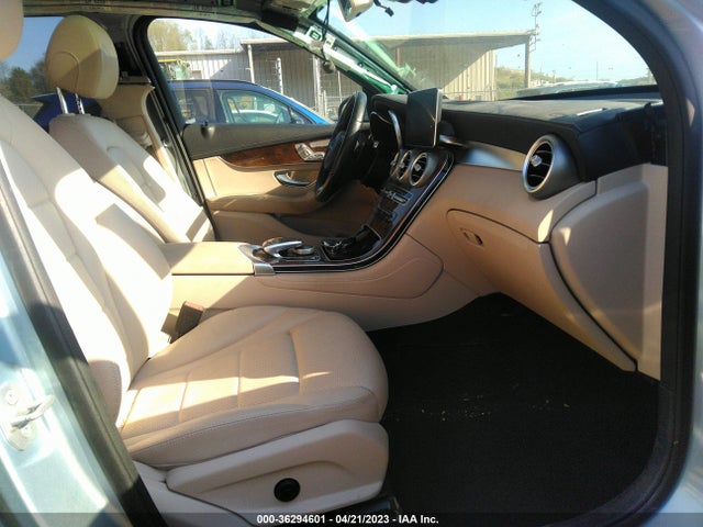 2016 MERCEDES-BENZ GLC VIN: WDC0G4KB5GF024880