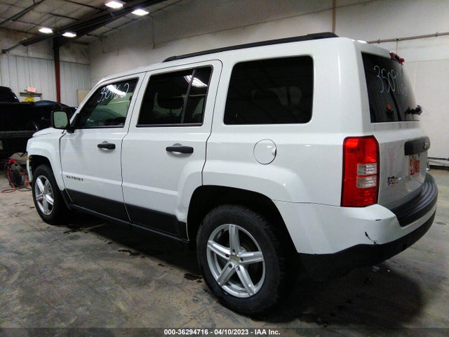 1C4NJPBA1GD528327 Jeep Patriot Sport